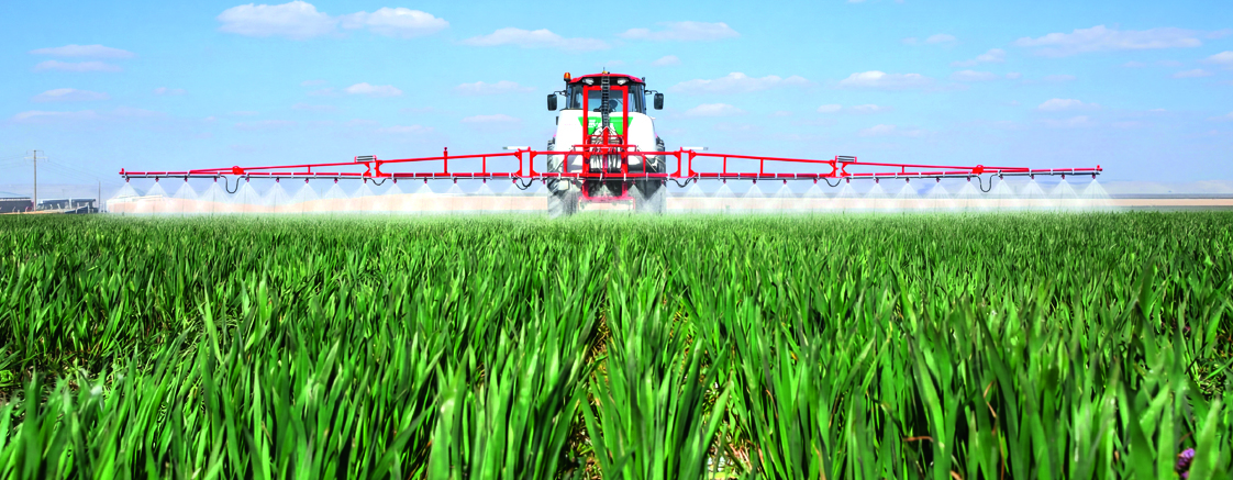 Fumigadora Cobra para tractor con estructura galvanizada - implemento agrícola Colombia YTO